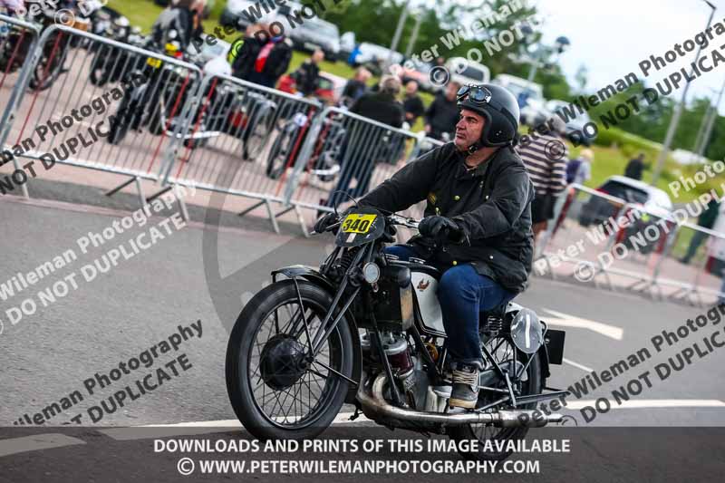 Vintage motorcycle club;eventdigitalimages;no limits trackdays;peter wileman photography;vintage motocycles;vmcc banbury run photographs